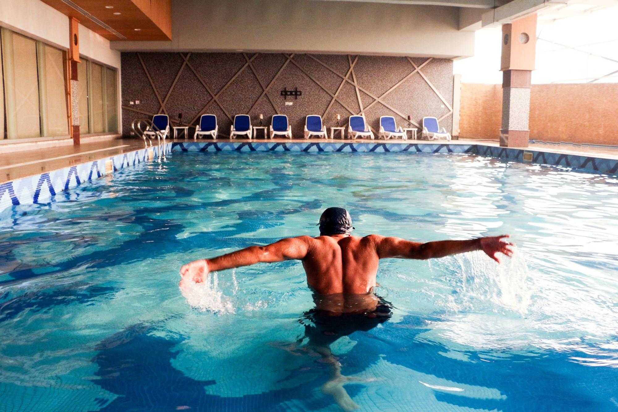 Vista Piscina Circle Club