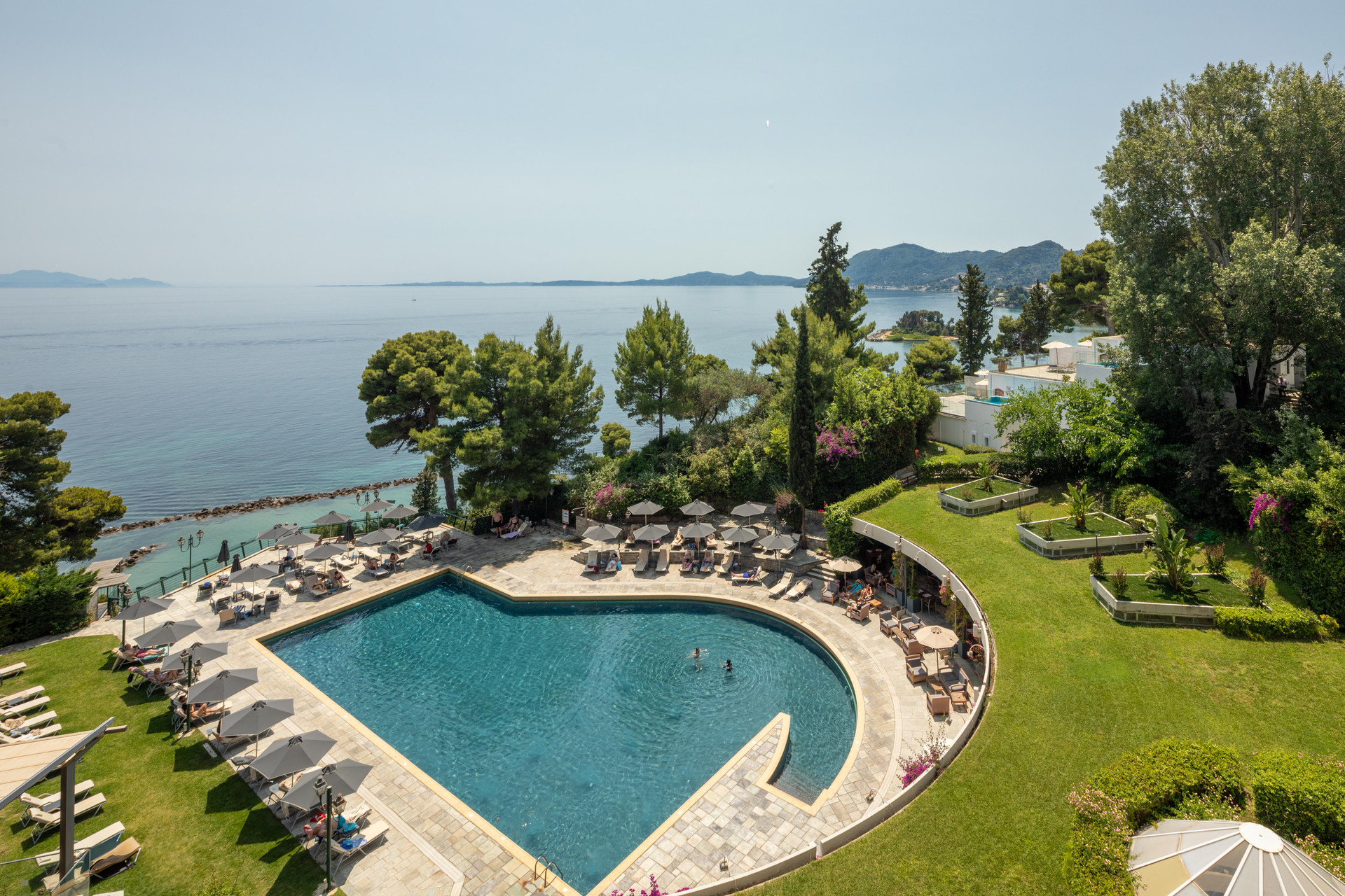 Vista Exterior Corfu Holiday Palace Hotel