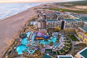 Mejores Hoteles en Cabo San Lucas con Actividades para Niños