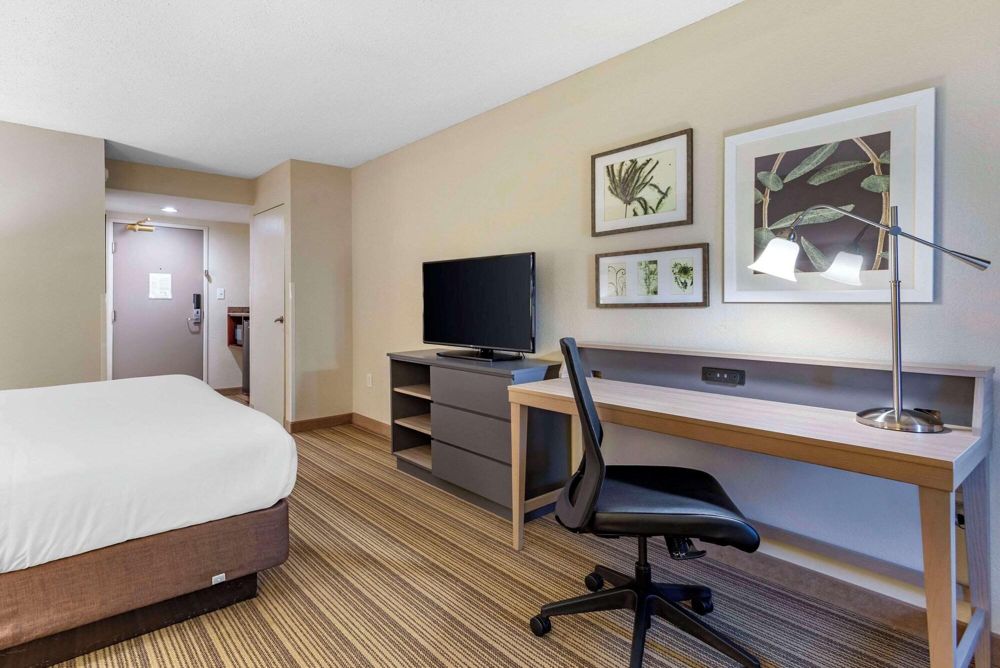 Habitación Country Inn & Suites by Radisson, Atlanta Galleria/Ballpark, GA