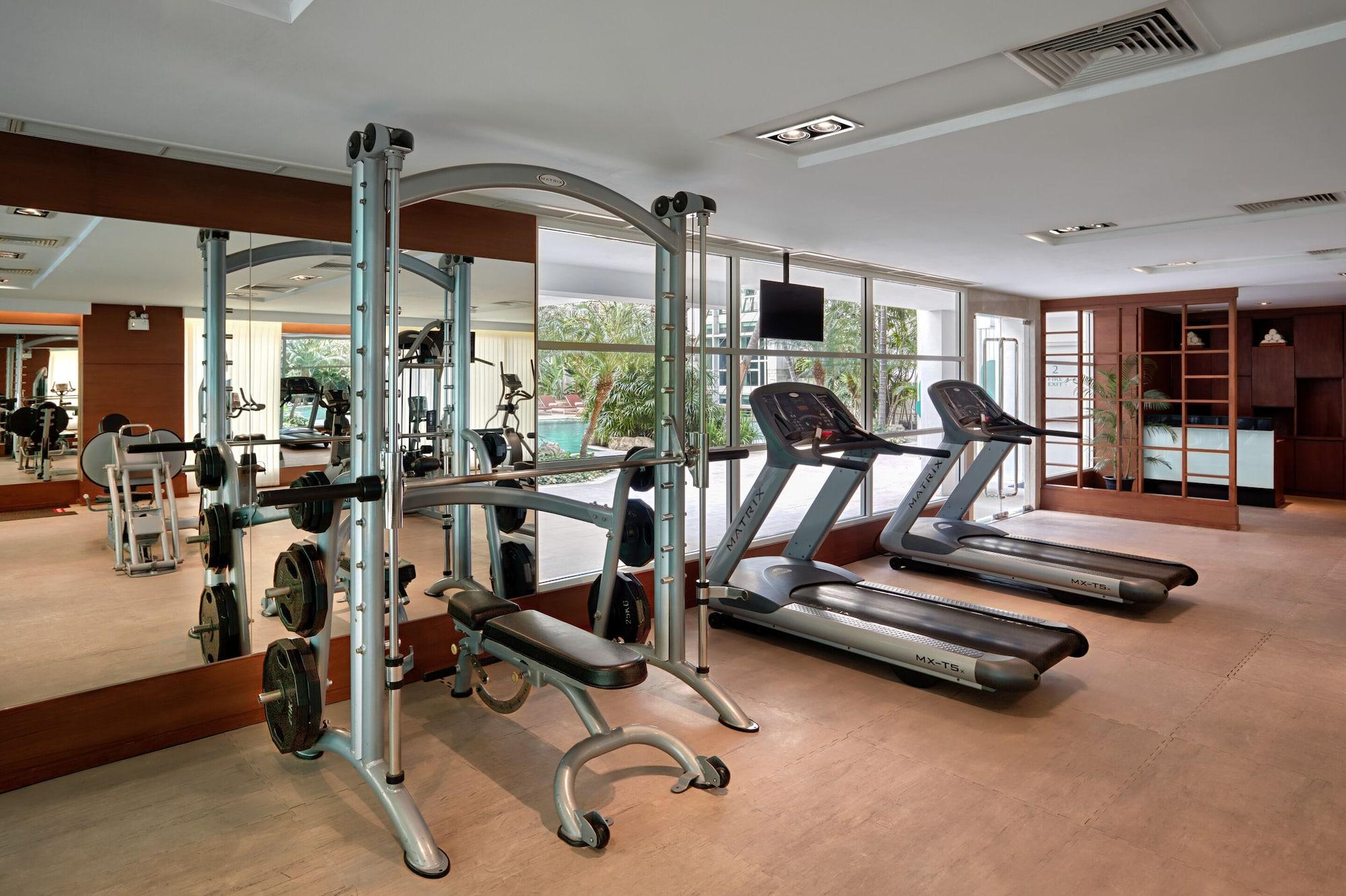Gimnasio Dusit Suites Hotel Ratchadamri, Bangkok