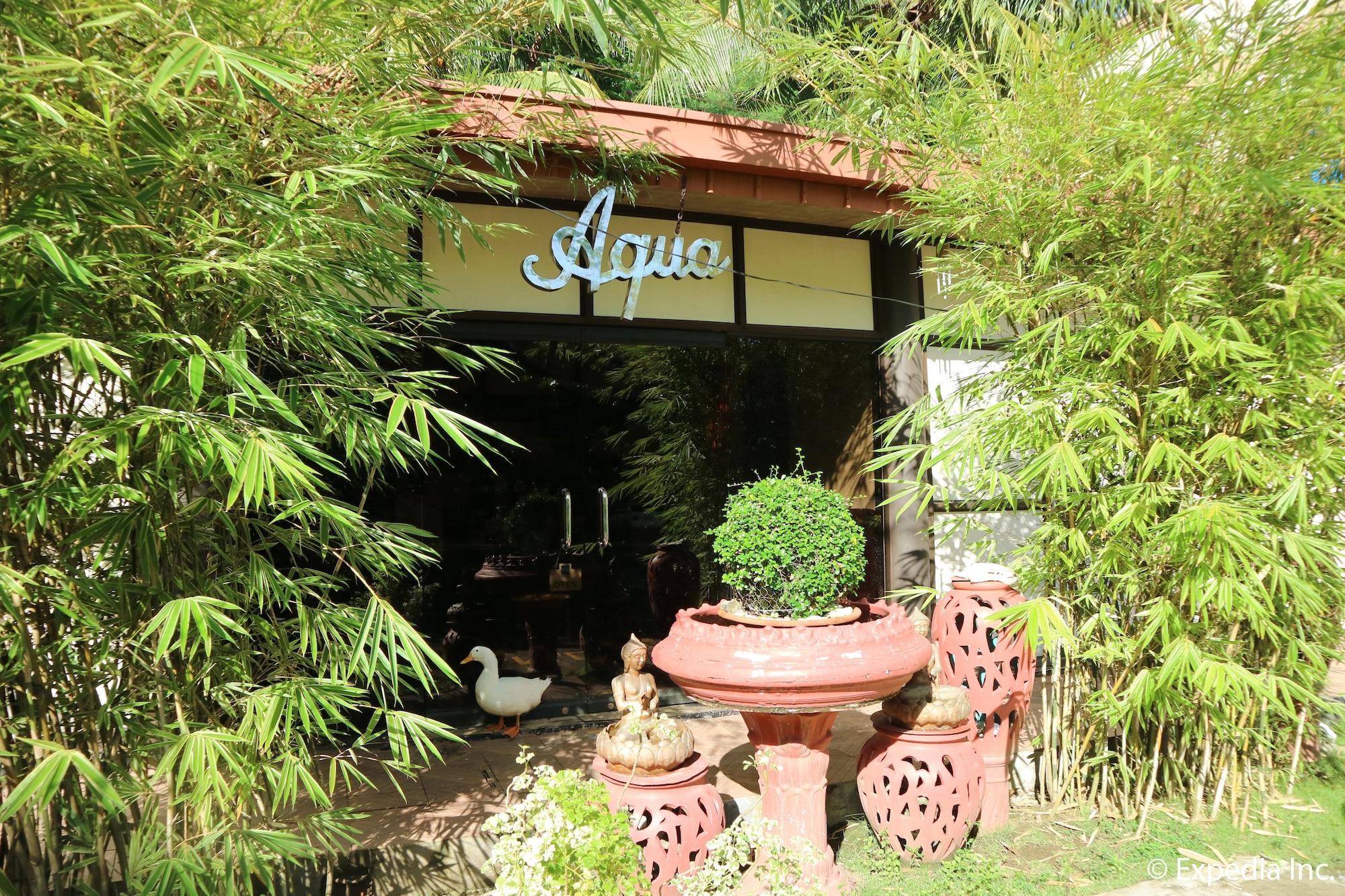 Spa Splash Suites Hotel Laguna