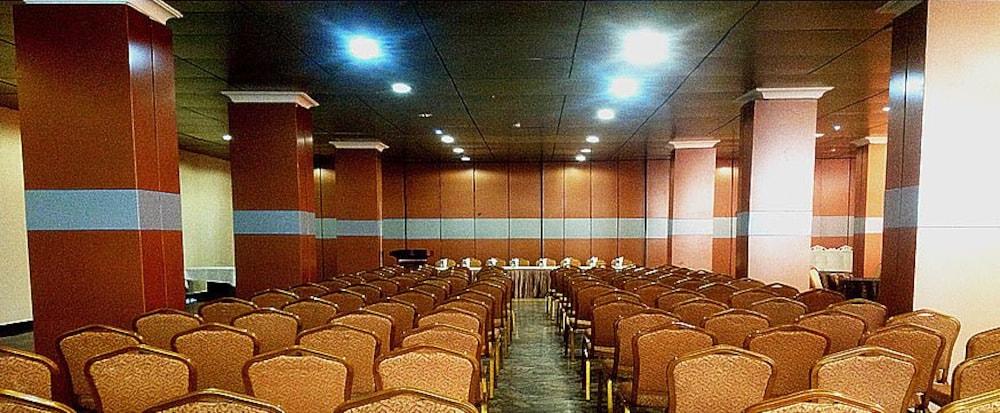 Sala de Reuniones Newton Park Hotels & Resort