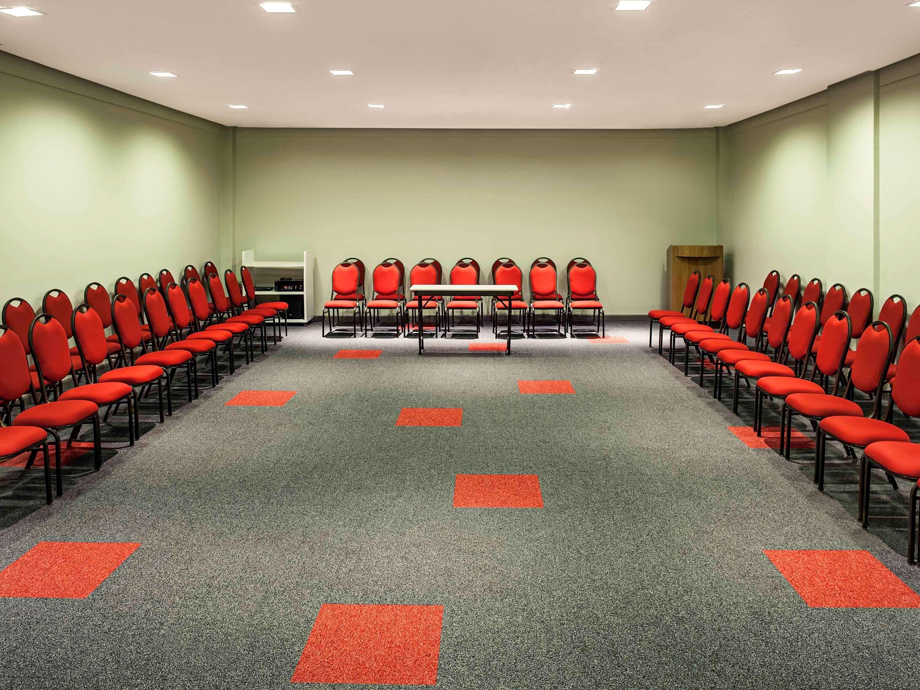 Sala de Reuniones Ibis Imperatriz