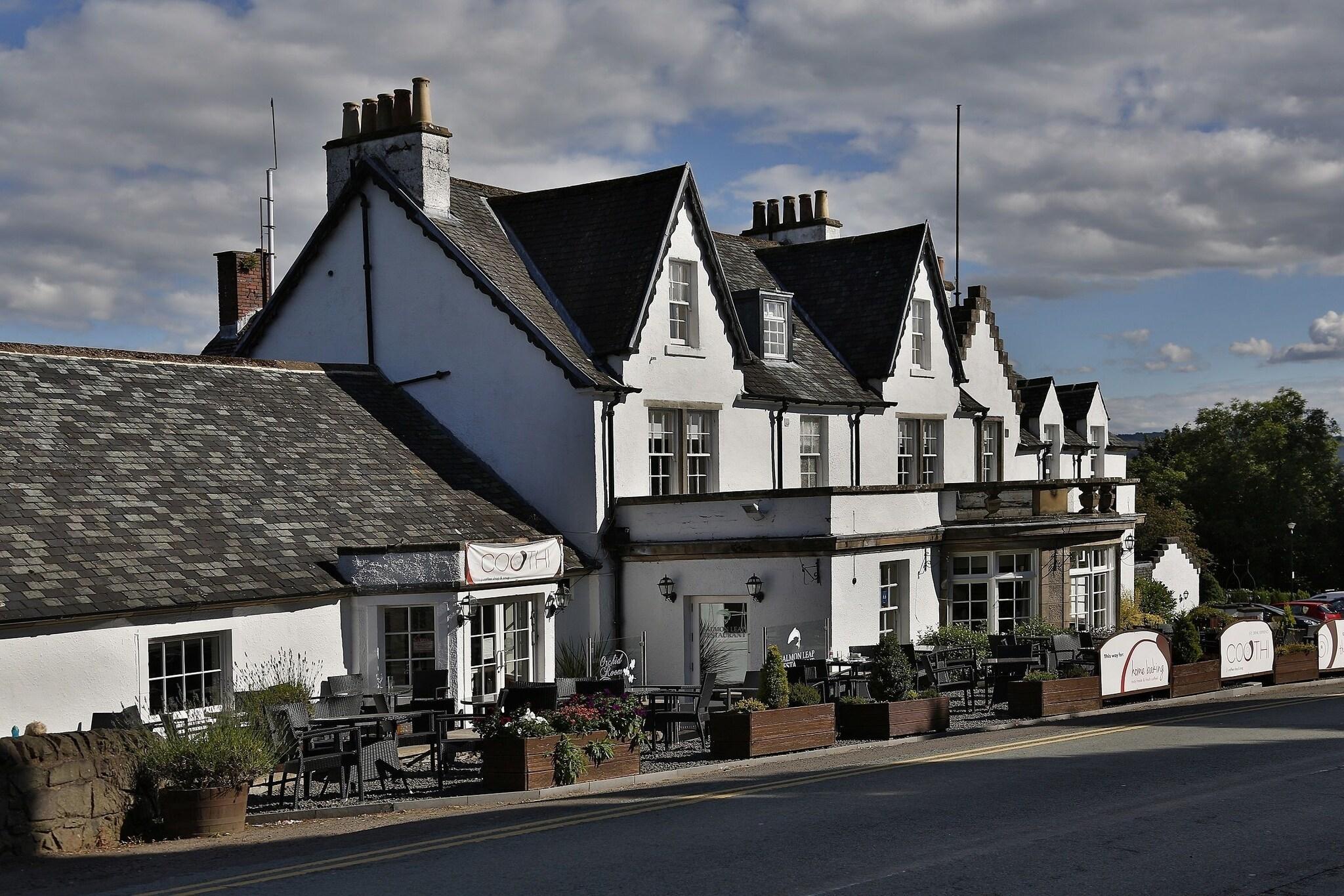 Vista Exterior Buchanan Arms Hotel &Leisure Sure Hotel Collection