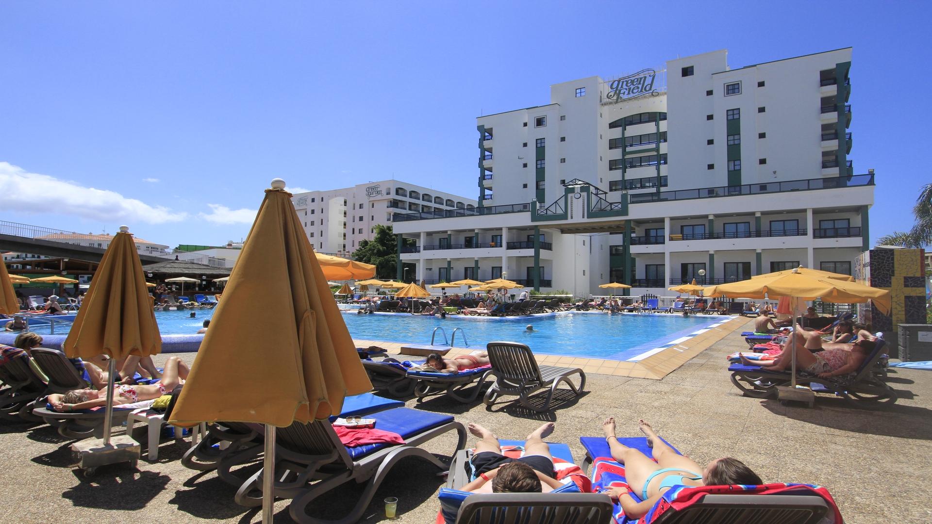 Vista Exterior Aparthotel Green Field