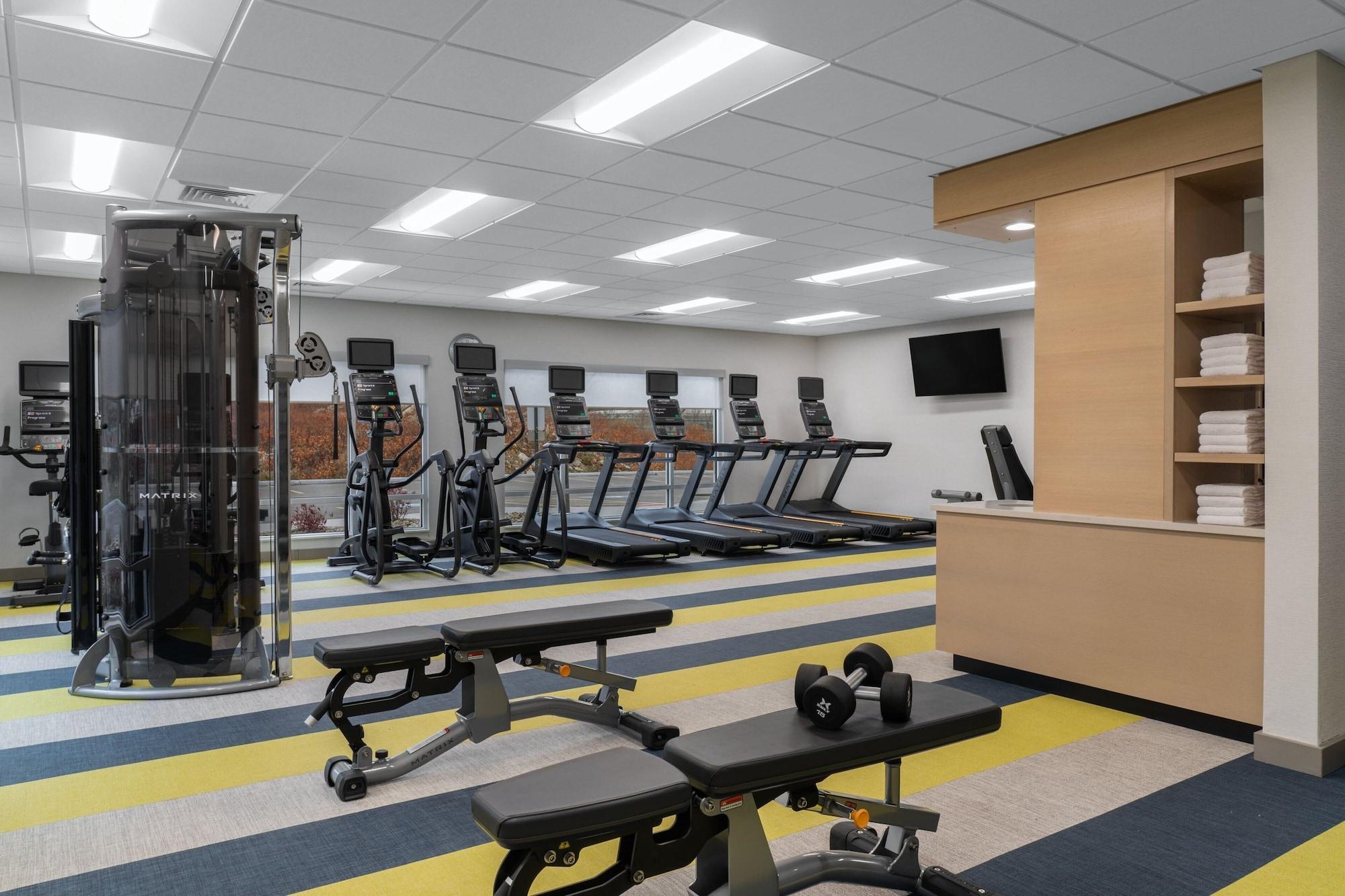Gimnasio Towneplace Suites By Marriott New Philadelphia