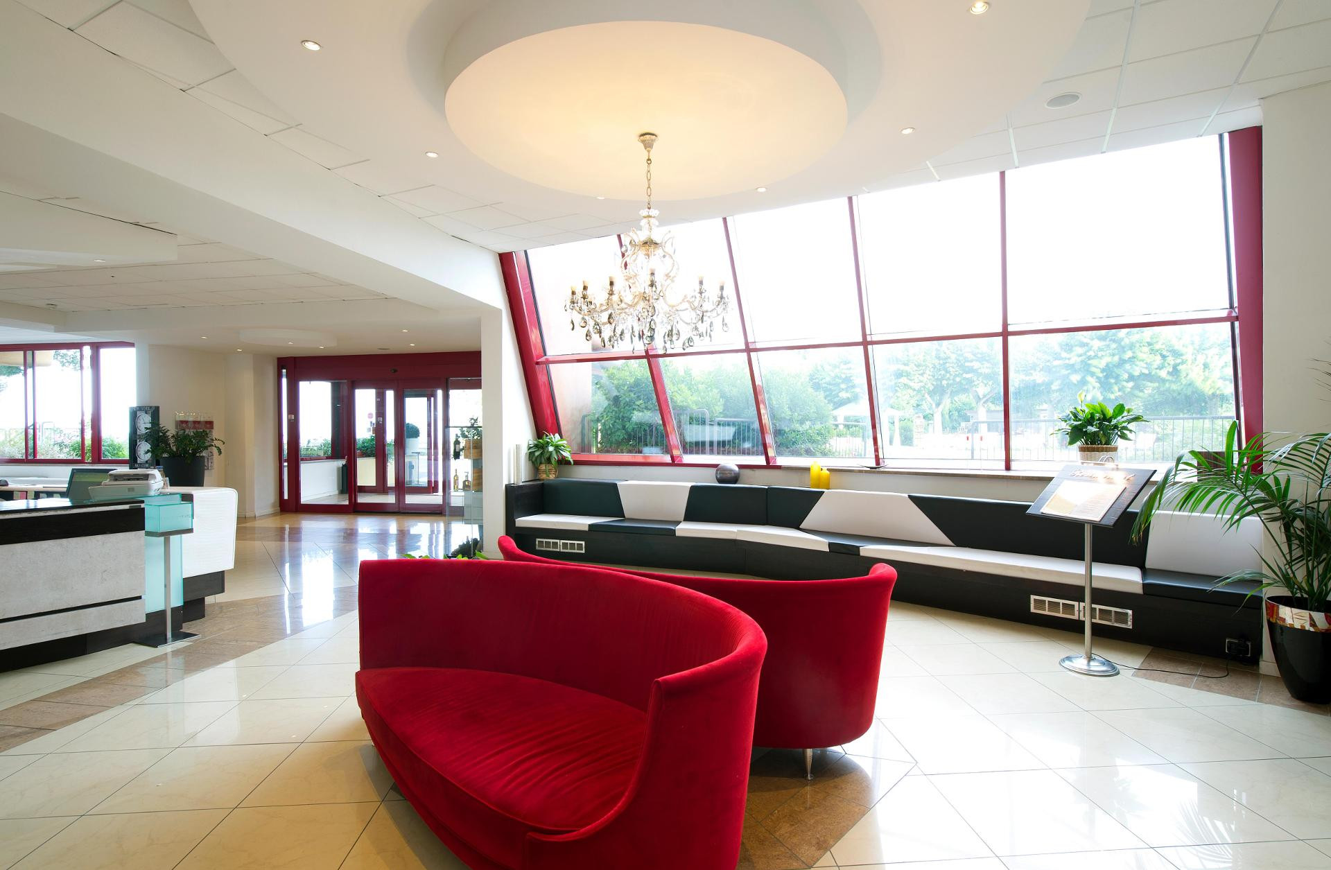 Vista Lobby Grand Hotel Admiral Palace