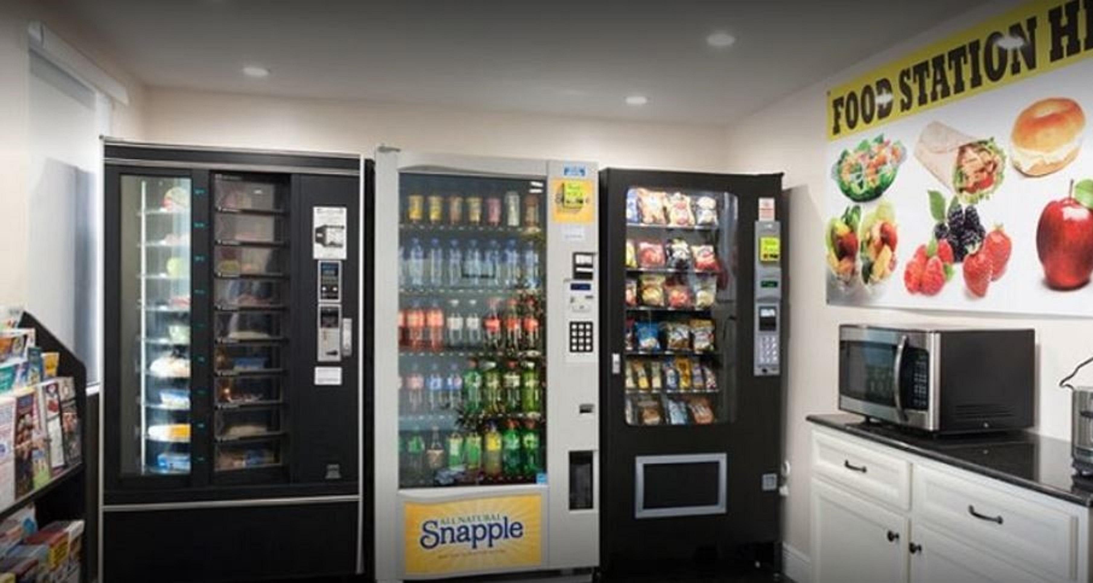 Vista Lobby Beach Place Hotel