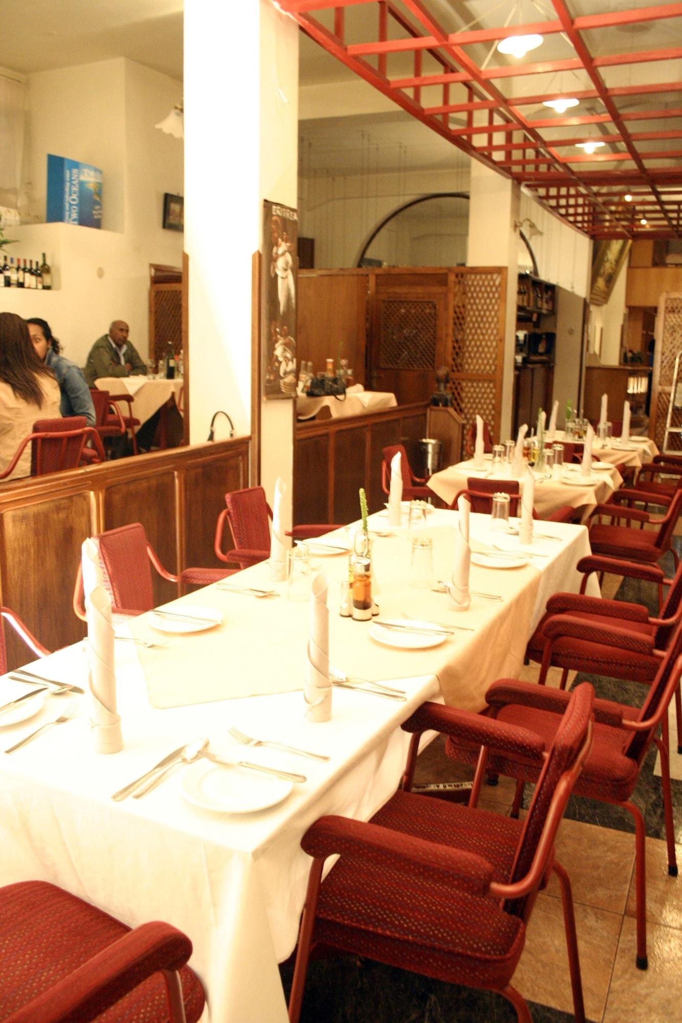 Bar/Salón Sunshine Hotel