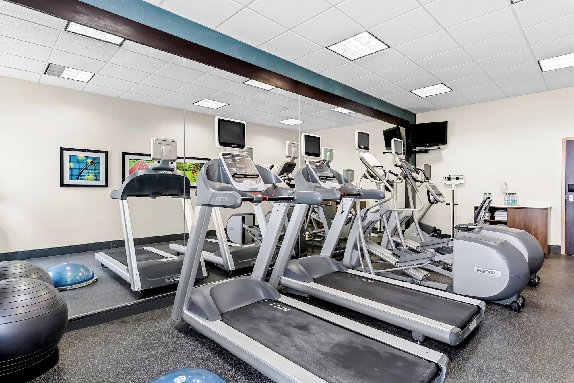 Gimnasio Holiday Inn Express Nashville-Hendersonville by IHG