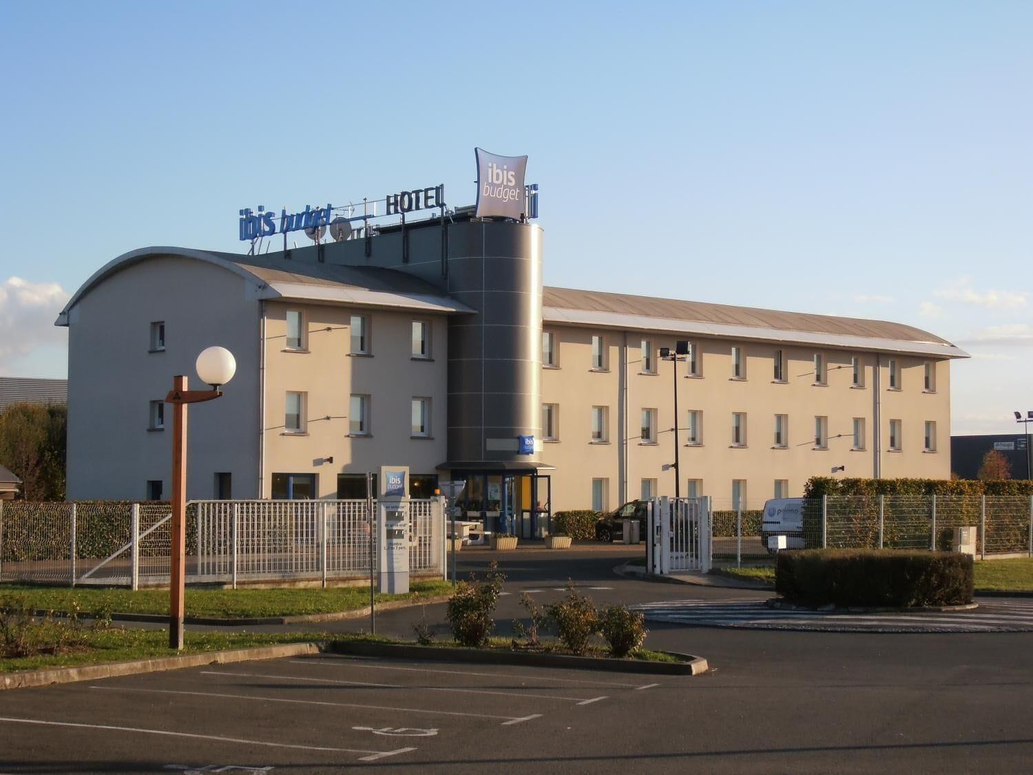 Vista Exterior ibis budget Orléans Ouest Meung Sur Loire