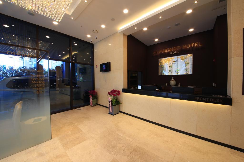 Vista Lobby CS Premier Hotel