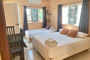 Paquete - Central Studio with Balcony & Kitchen