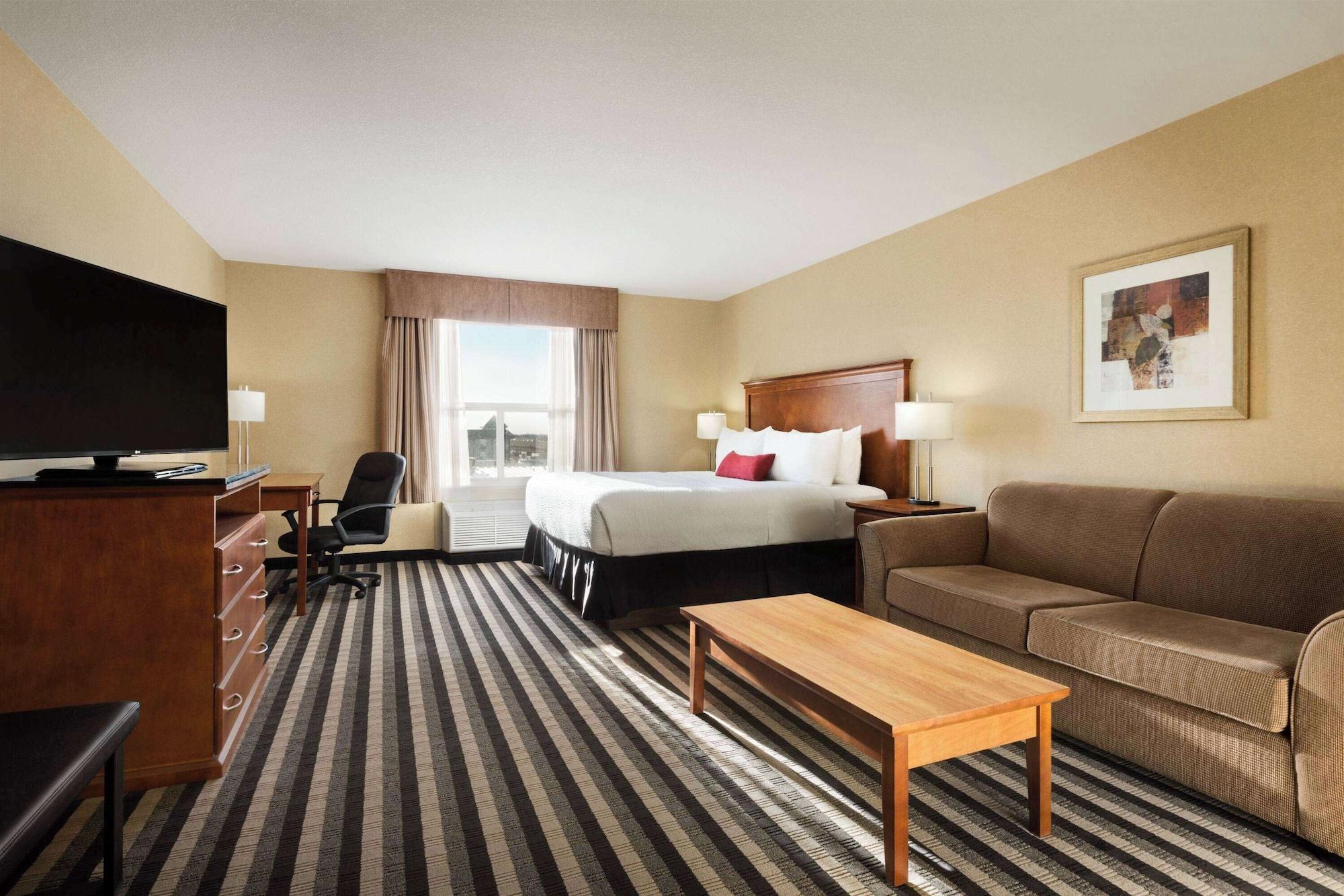 Habitación Days Inn & Suites by Wyndham Edmonton Airport