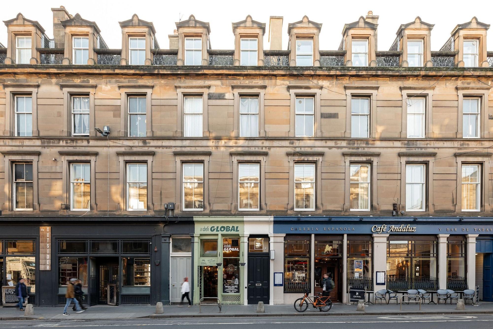 Vista Exterior Moment George IV Bridge