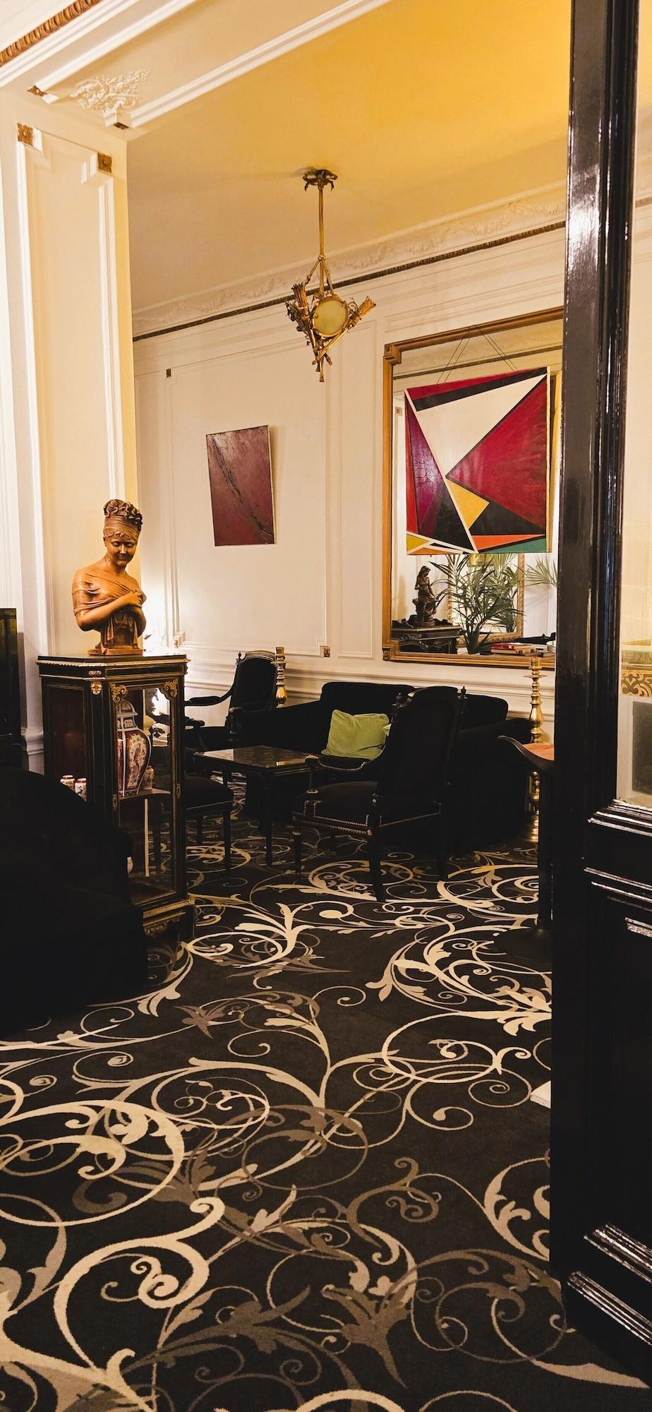 Vista Lobby Hotel Peyris Opera