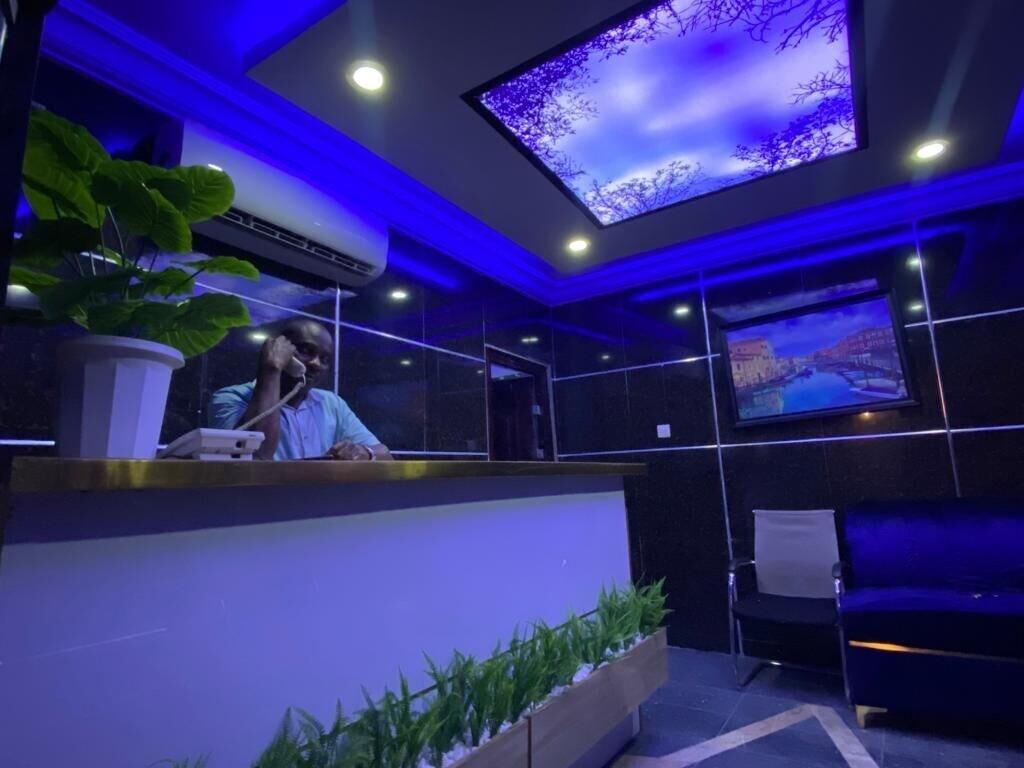 Vista Lobby Villa Palazzo Hotel and Apartments