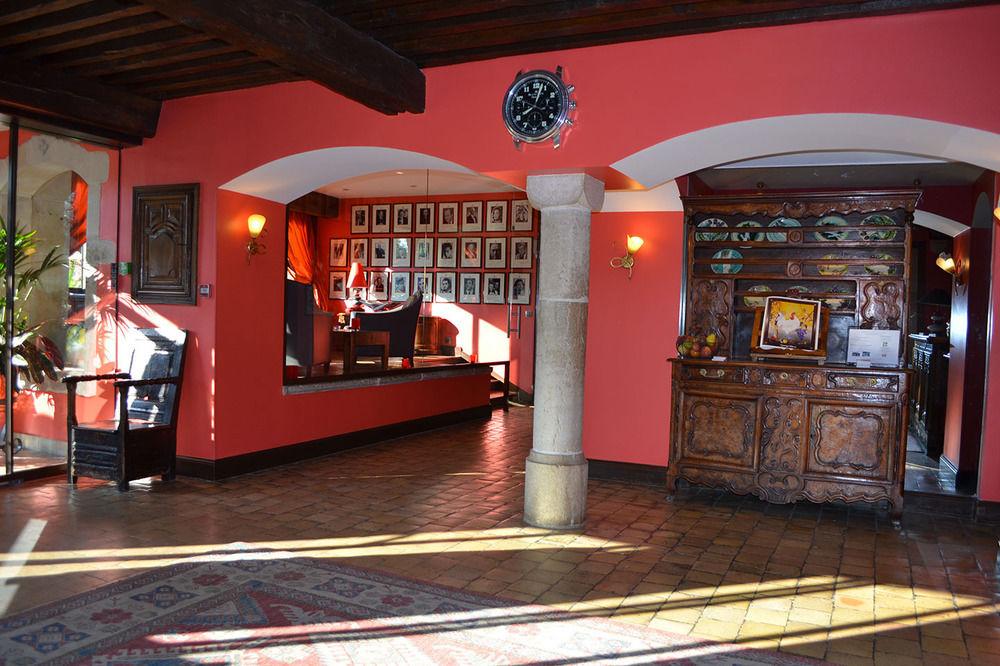 Vista Lobby Hôtel Relais & Châteaux Georges Blanc Parc & Spa