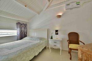 Renta temporal - 5 minutes from Orient Bay—breathtaking views, Unit 8