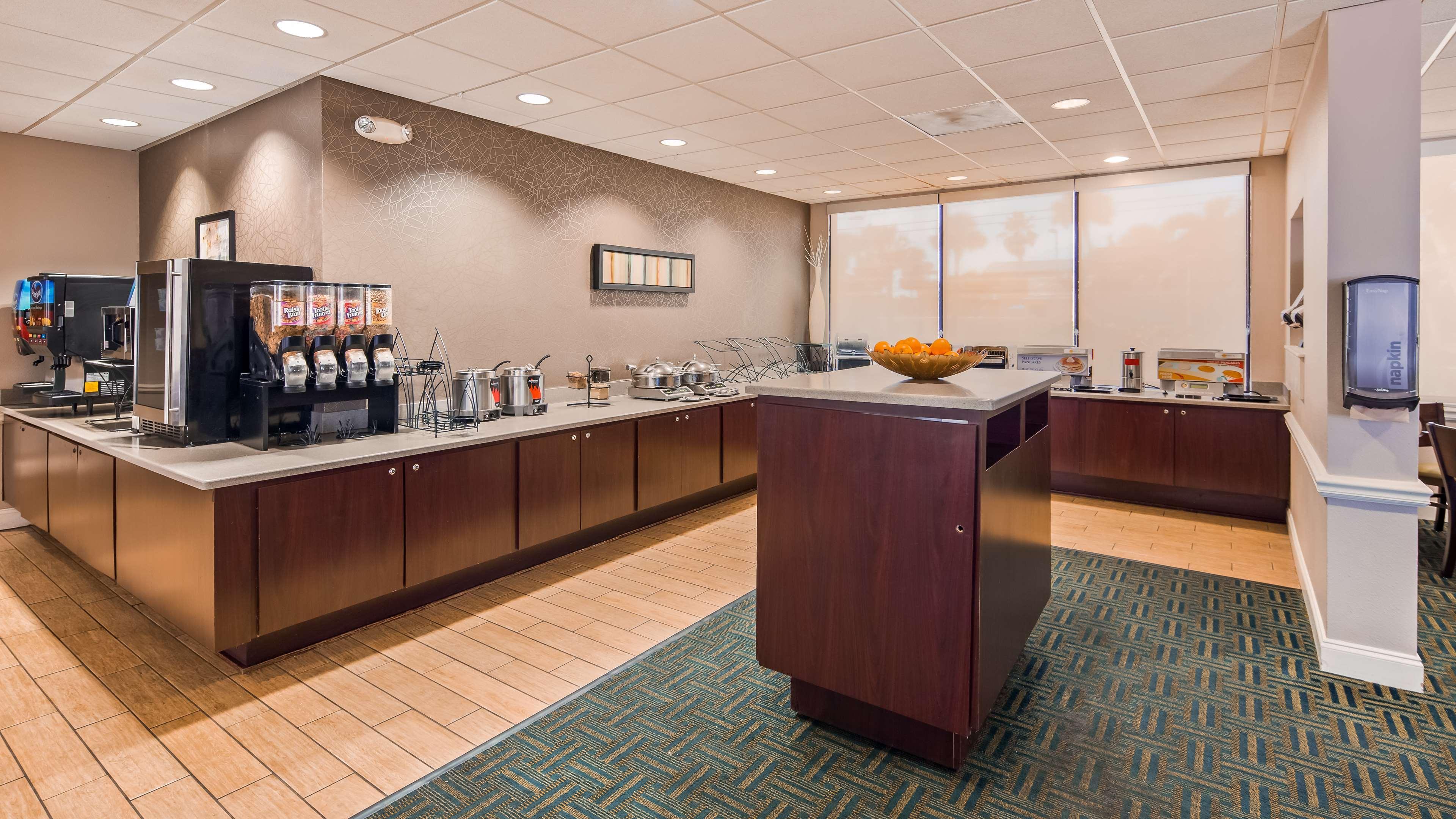 Restaurant Best Western Cocoa Beach - Port Canaveral