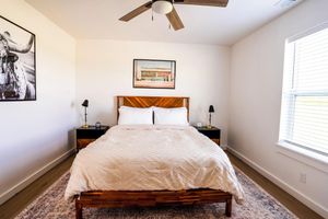 Alojamiento - Charming 2-bedroom farmhouse on 30 acres