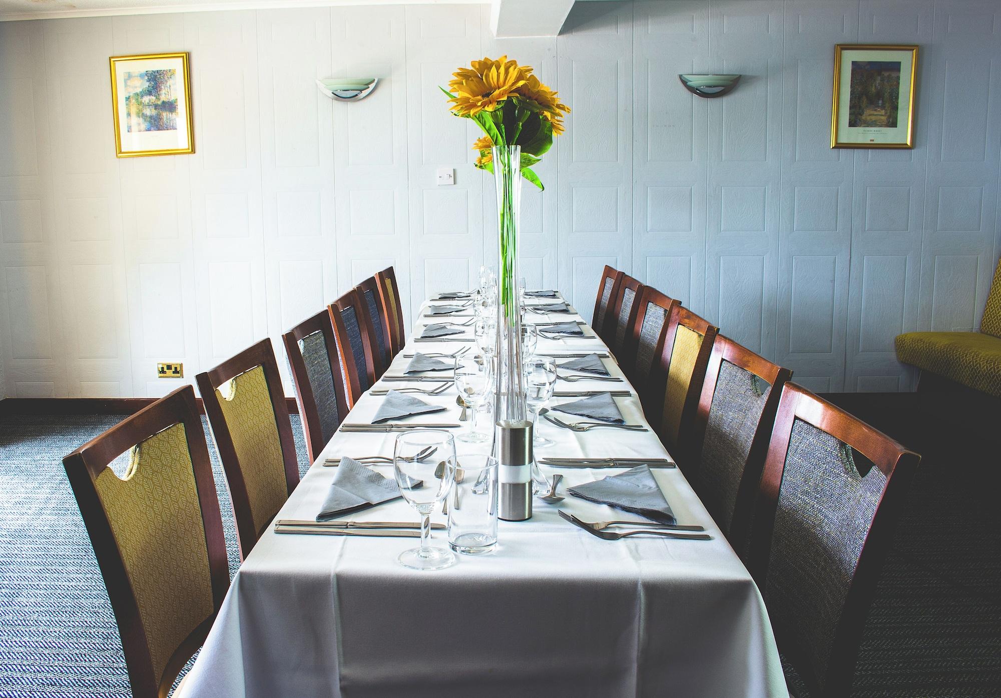 Sala de Reuniones Cove Bay Hotel