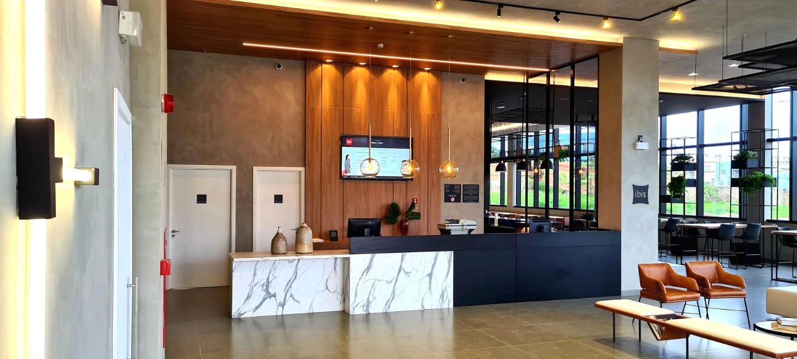 Varios ibis Nova Serrana