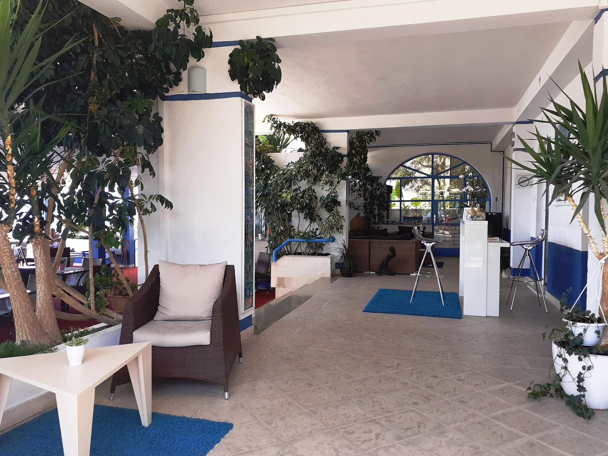Vista Lobby Beachfront Apartmants Zanic