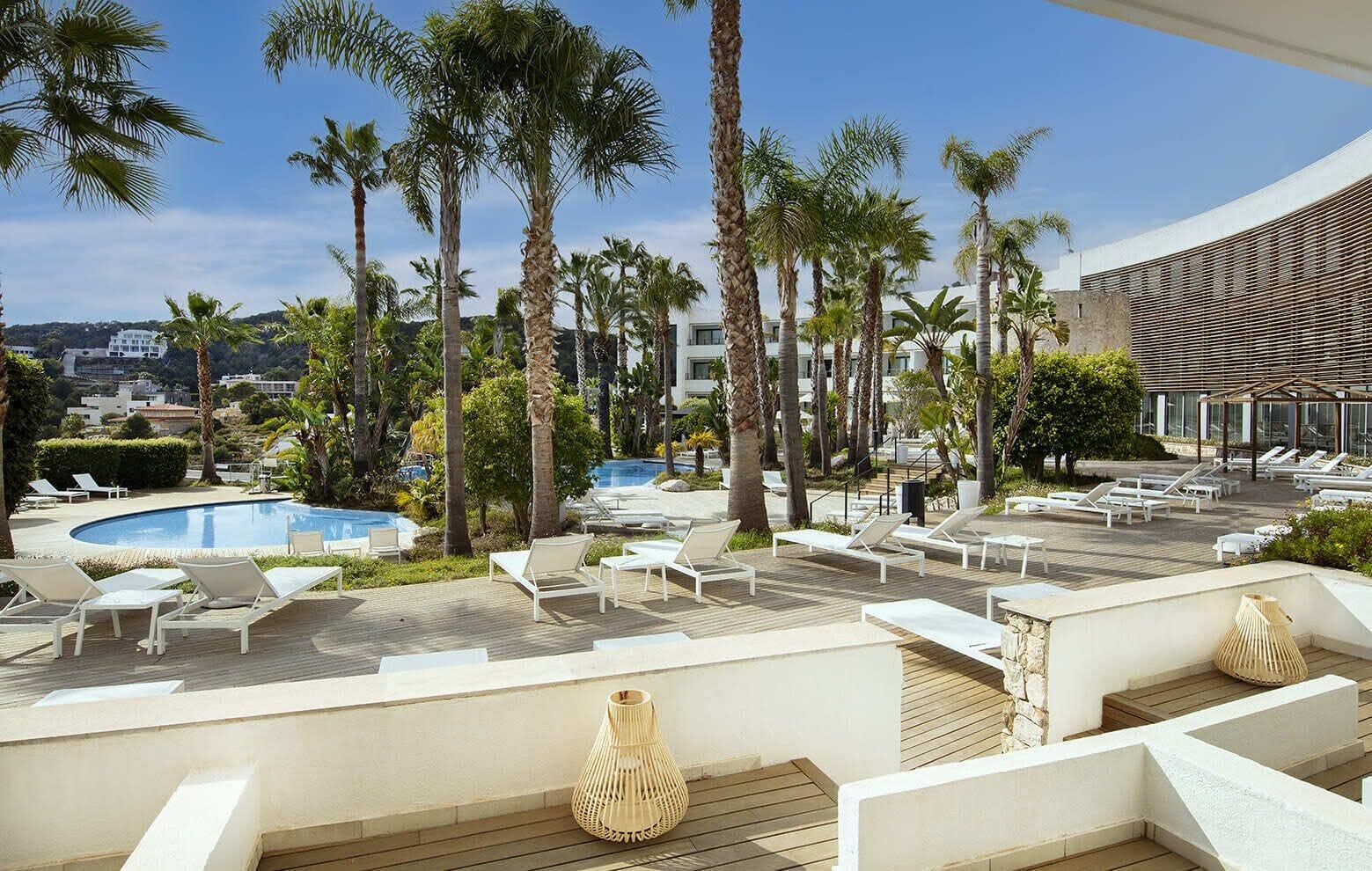 Vista Piscina Eurostars Sitges