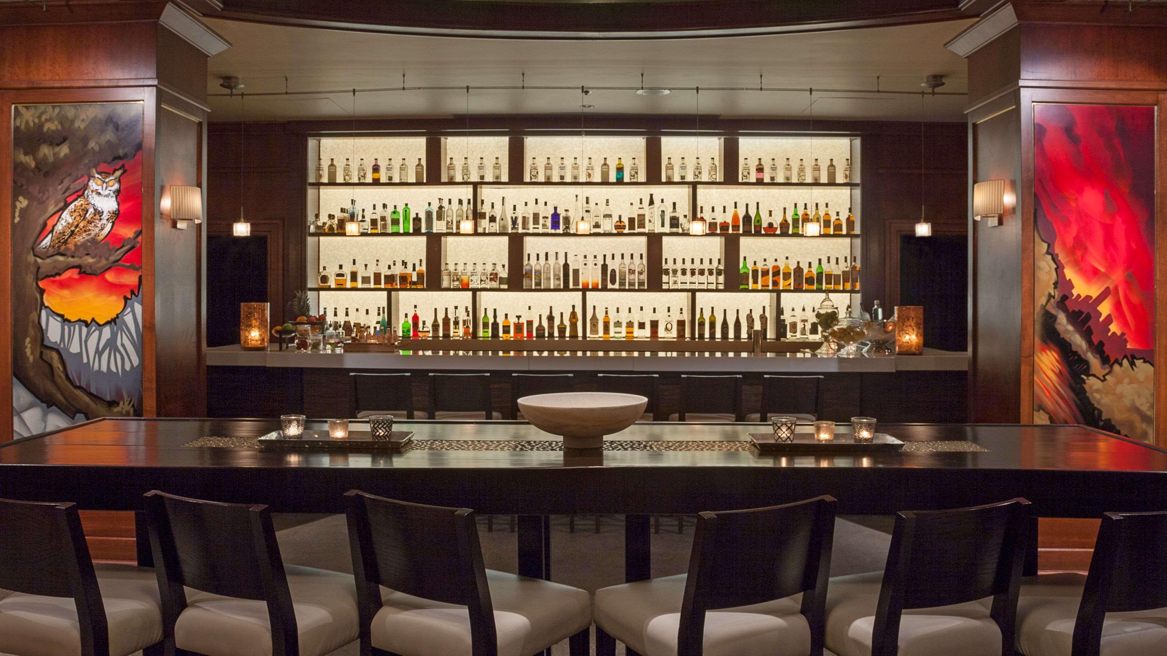 Bar/Salón The Yorkville Royal Sonesta Hotel Toronto