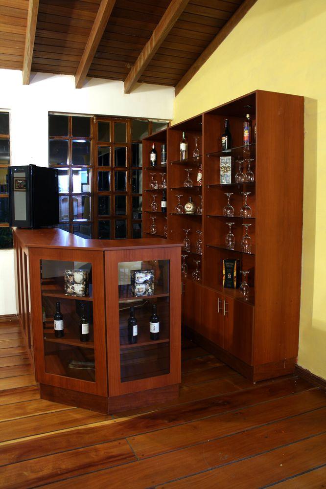 Vista Lobby Hosteria San Carlos Tababela