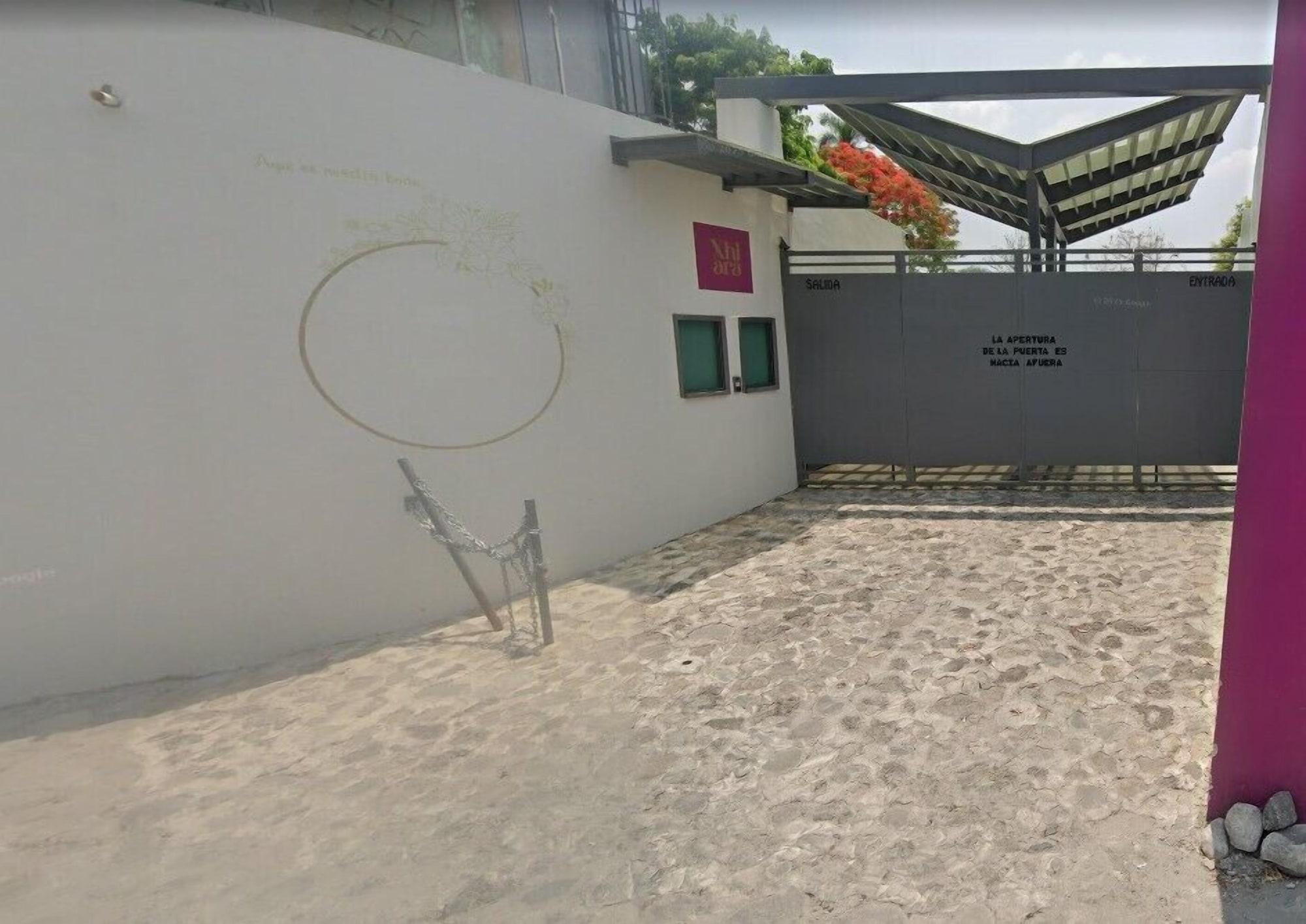 Vista Exterior Xhiara Hotel