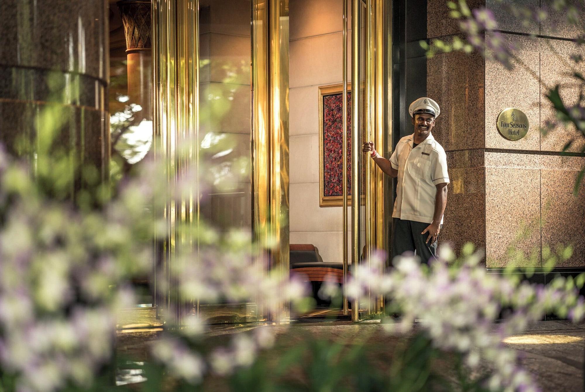 Vista Exterior Four Seasons Hotel Singapore