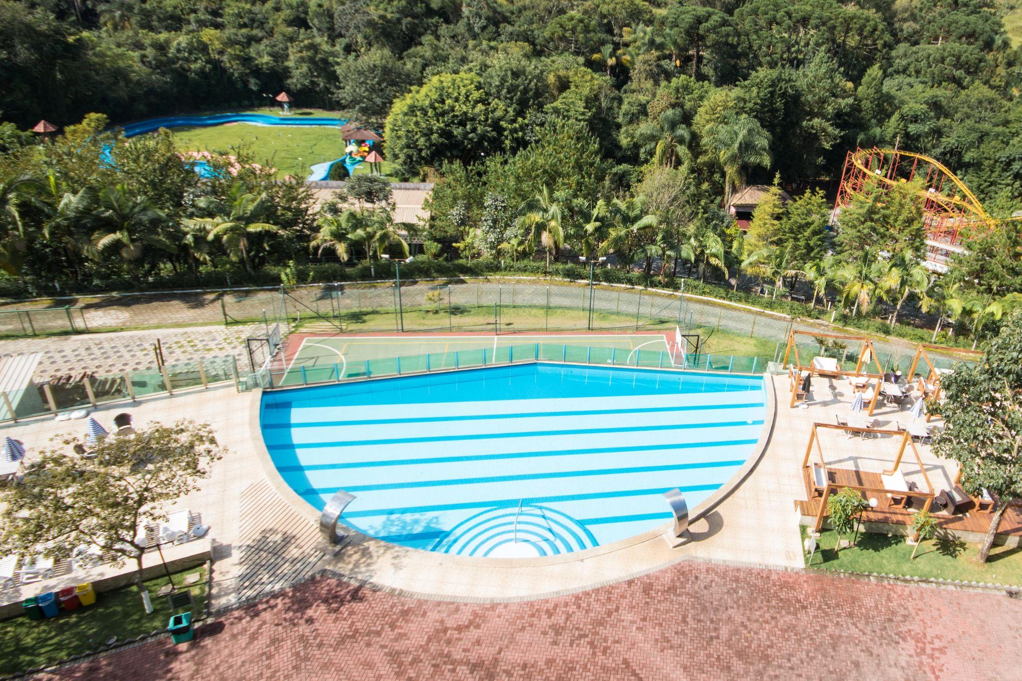 Vista Piscina Thermas All Inclusive Resort Poços de Caldas By Nacional Inn