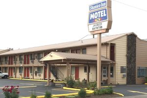 Alojamiento - Shanico Inn