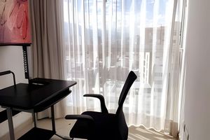 Renta temporal - Strada Suites: Piso alto, Wifi, A/A