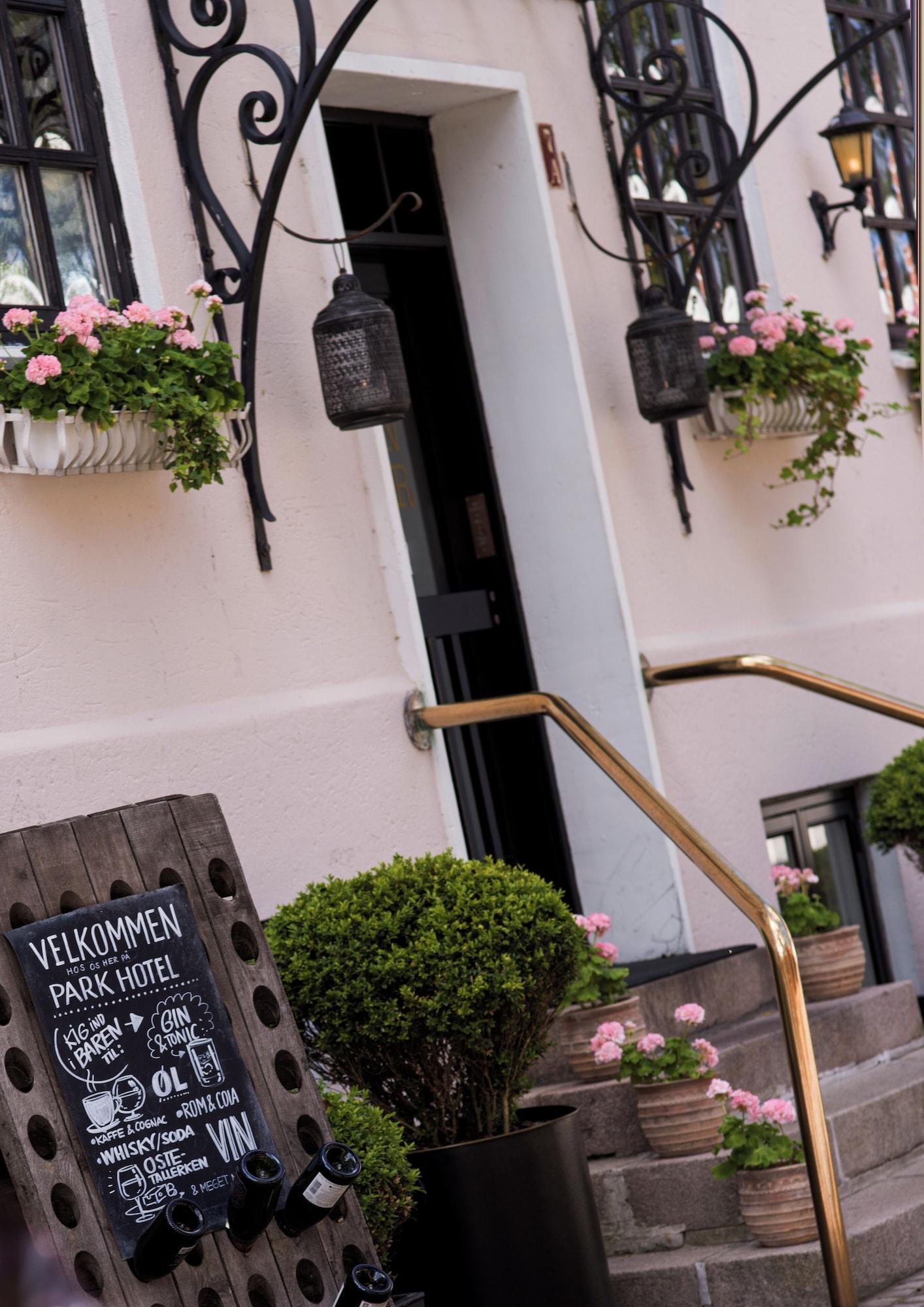 Varios Park Hotel