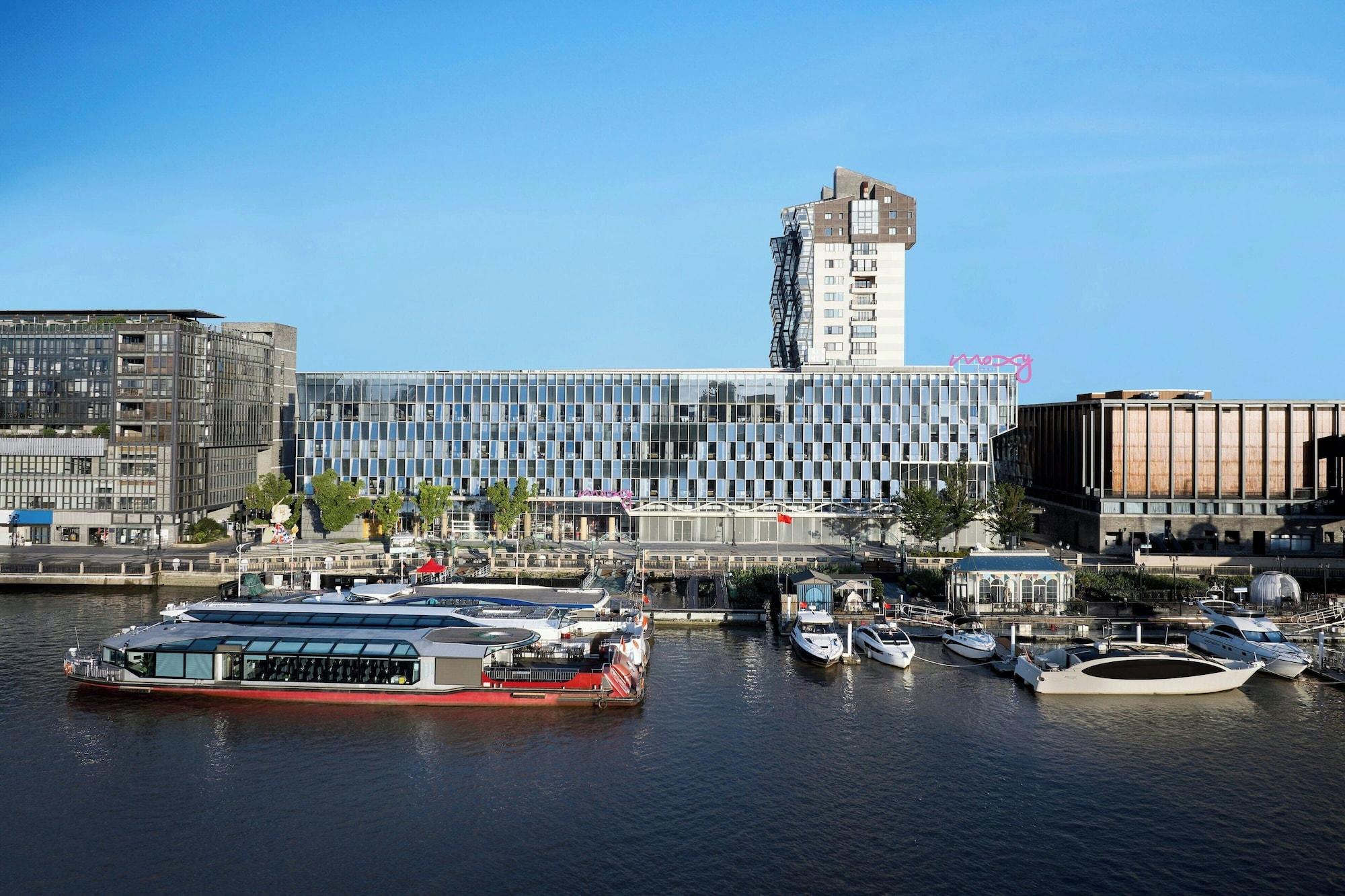 Vista Exterior Moxy Ningbo Old Bund