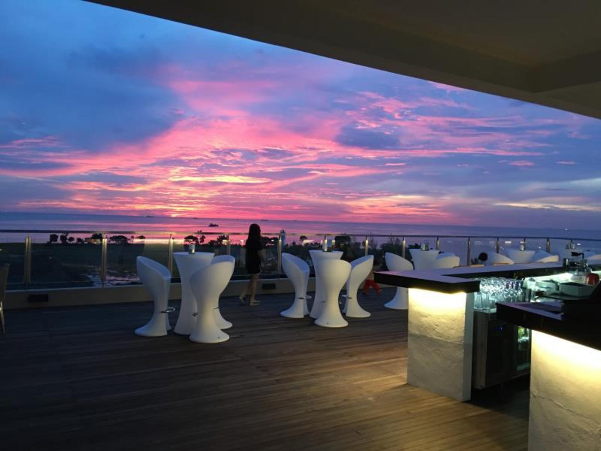 Bar/Salón Goldenbay Hotel Bintulu