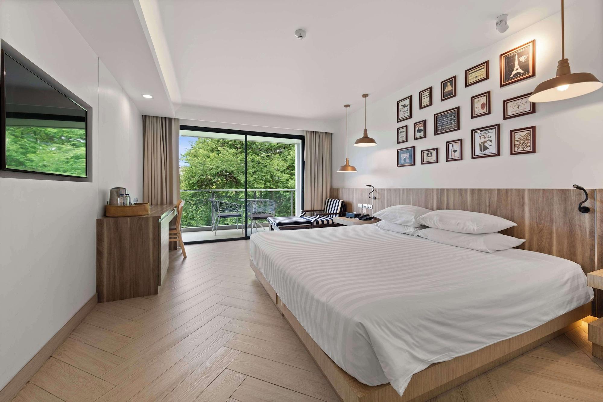 Habitación Golden Tulip Pattaya Beach Resort