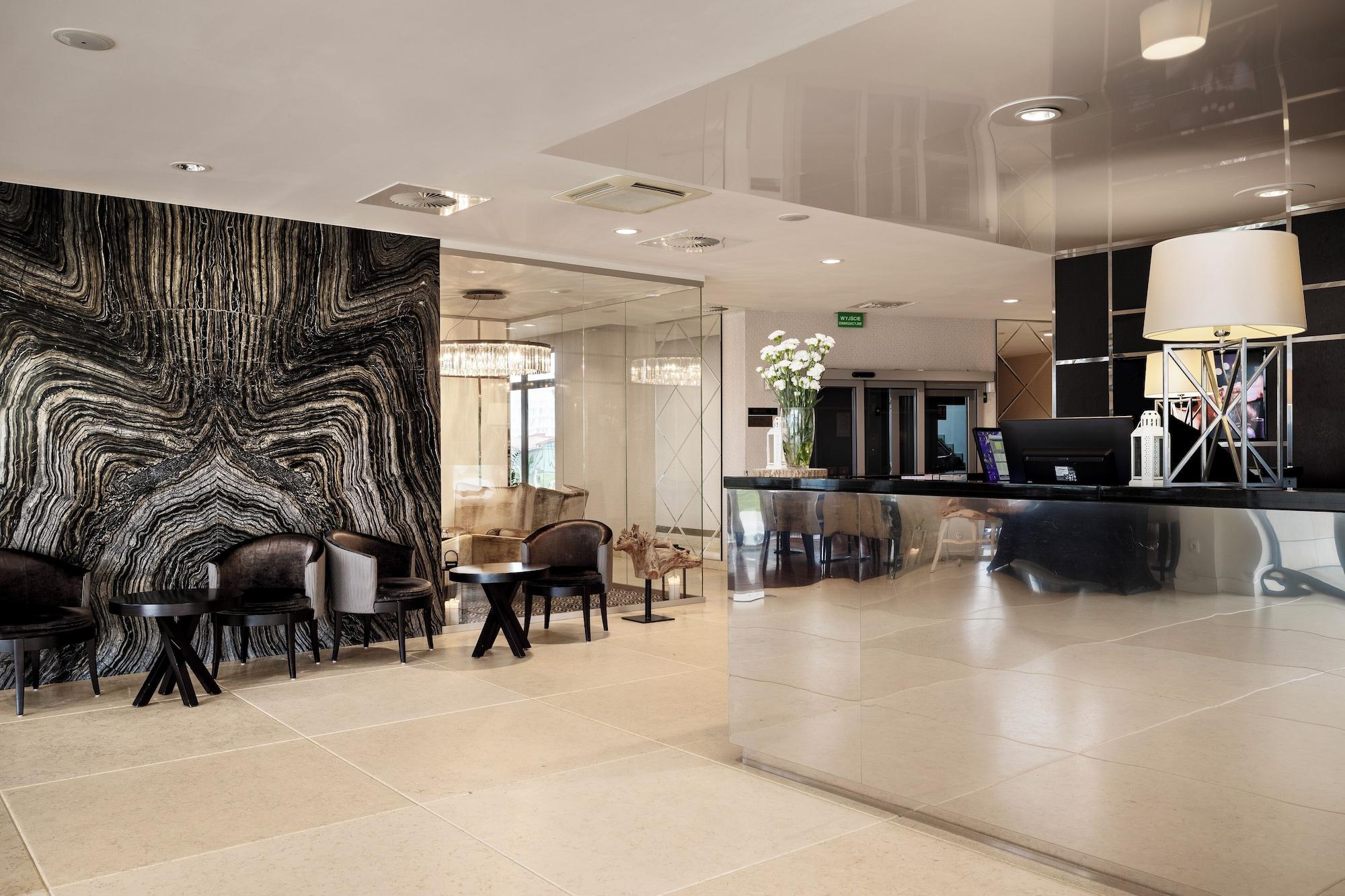 Vista Lobby Diune Hotel