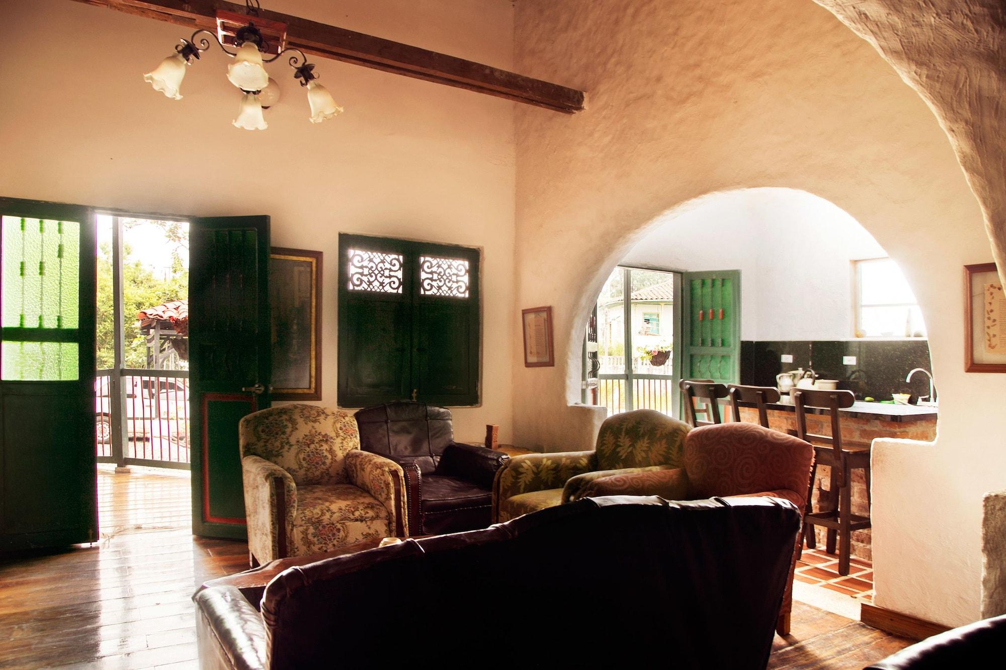 Sala de Reuniones Finca Campestre La Adelita