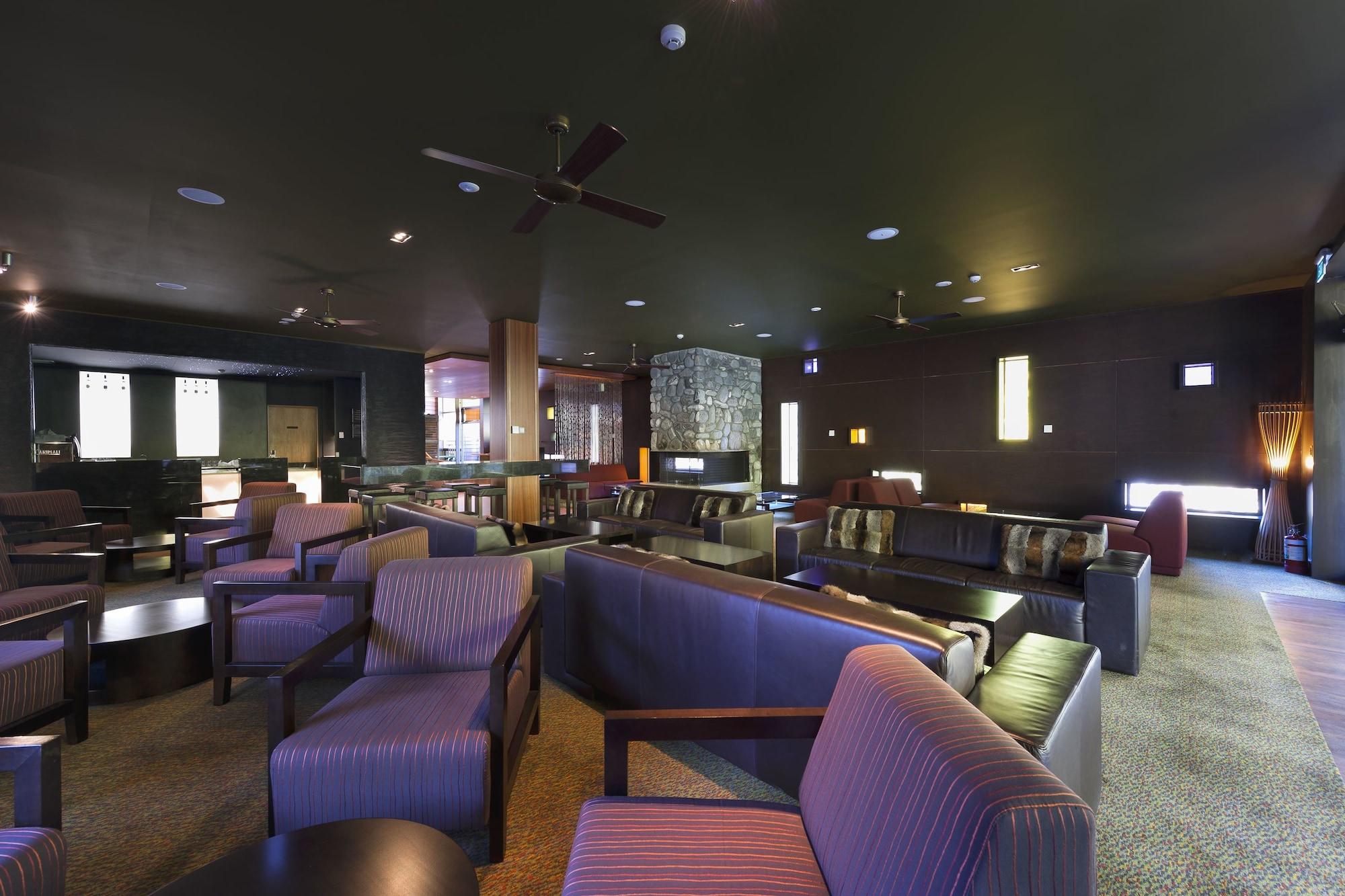 Bar/Salón Legacy Te Waonui Hotel Franz Josef