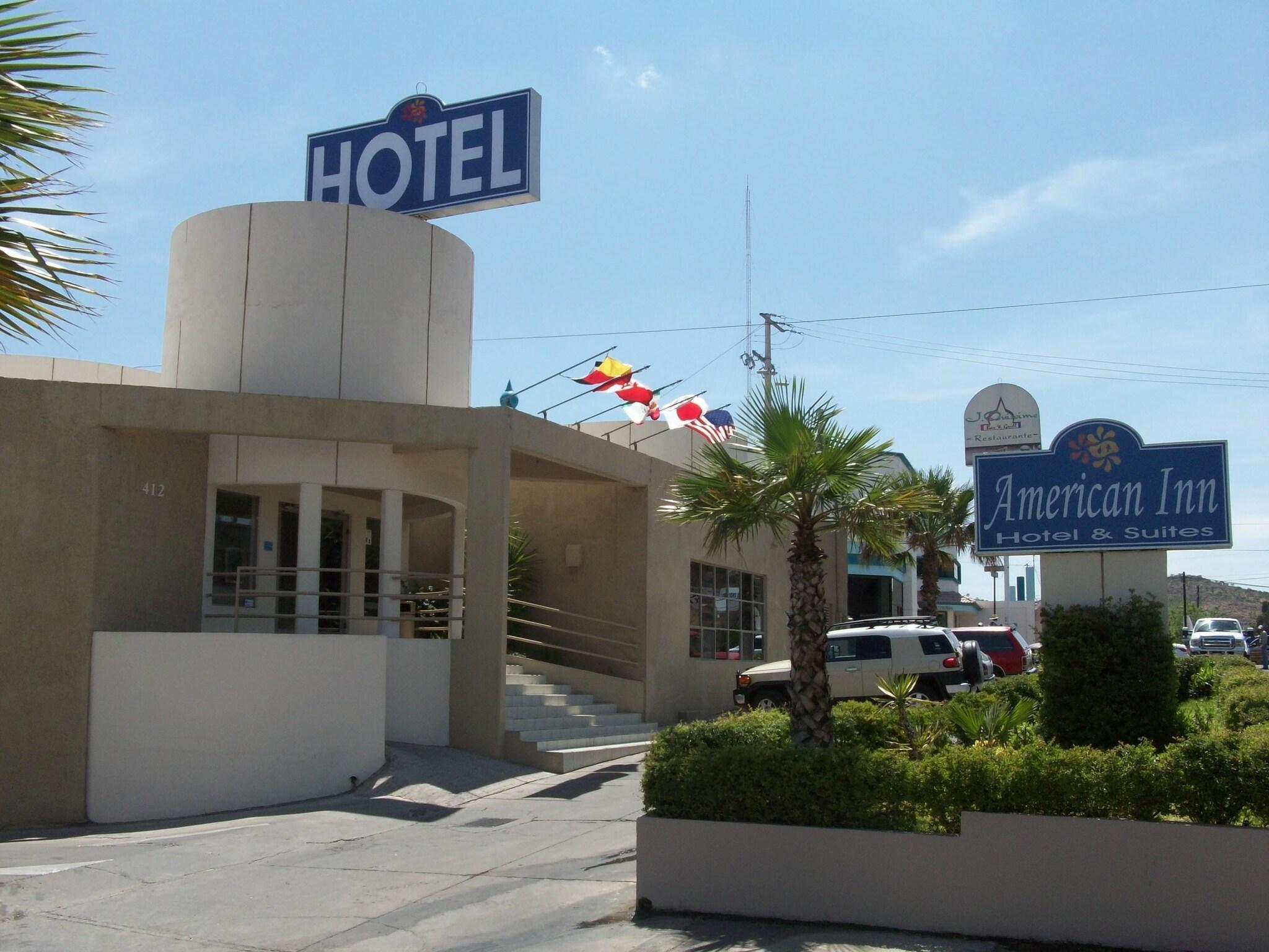 Vista Exterior American Inn Hotel & Suites Hidalgo del Parral