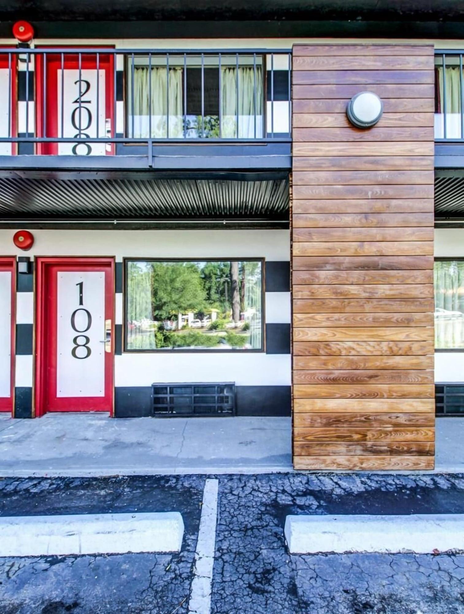 Vista Exterior The Asheville Inn