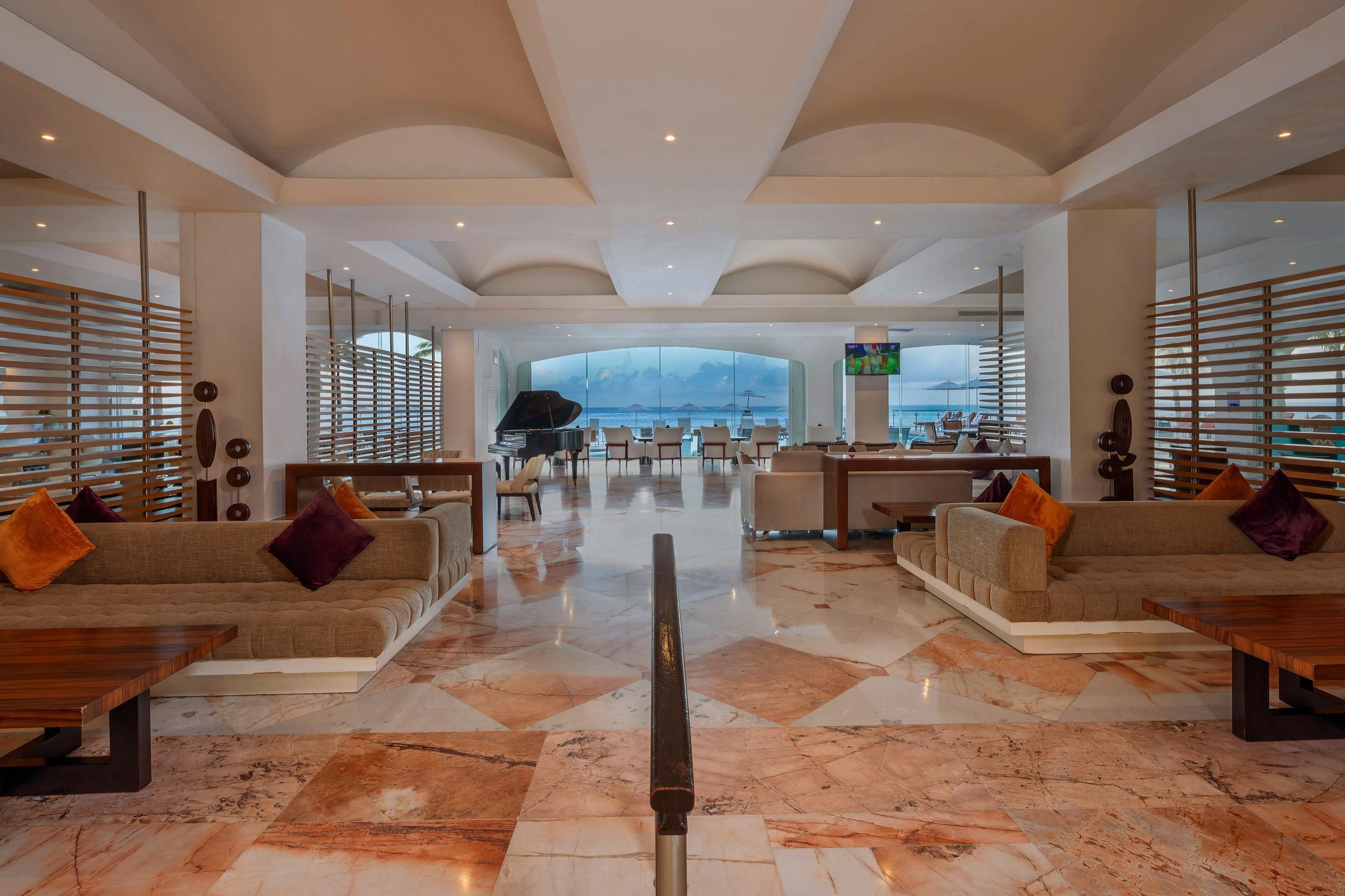 Vista do lobby Cozumel Palace