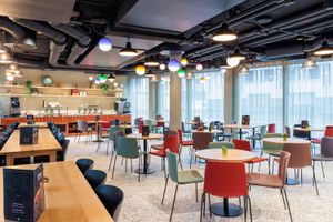 Paquete - ibis Styles Bern City