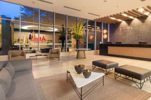 Alojamiento - Novotel Medellín El Tesoro