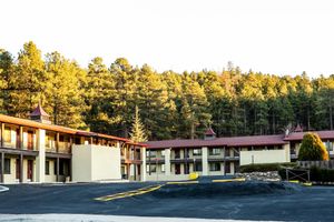 Alojamiento - Red Roof PLUS+ Williams - Grand Canyon